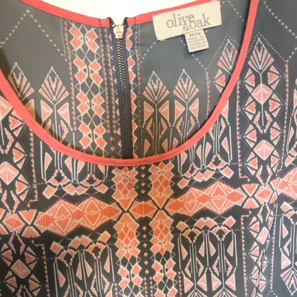 Olive + Oak tank Top with 1/4 Zip Back size Med - Picture 2 of 6